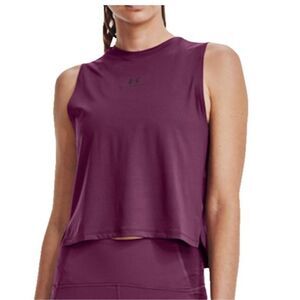 Under Armour Women's RUSH Energy Crop Tank Top. Maroon/Burgundy Size Medium
